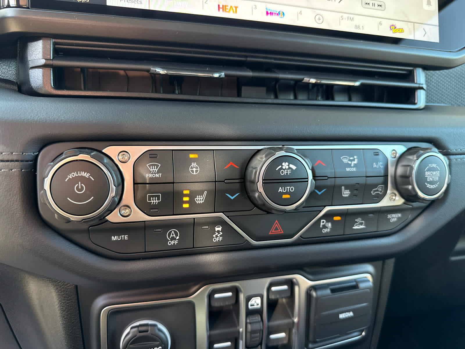 2026 Jeep Gladiator GLADIATOR RUBICON X 4X4