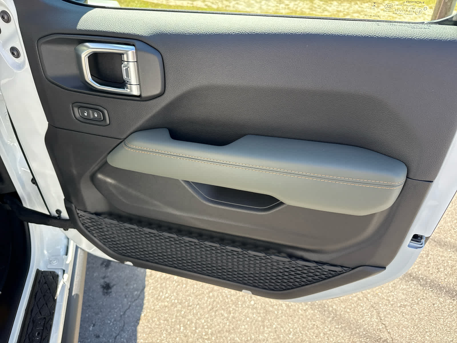 2025 Jeep Gladiator GLADIATOR MOJAVE X 4X4