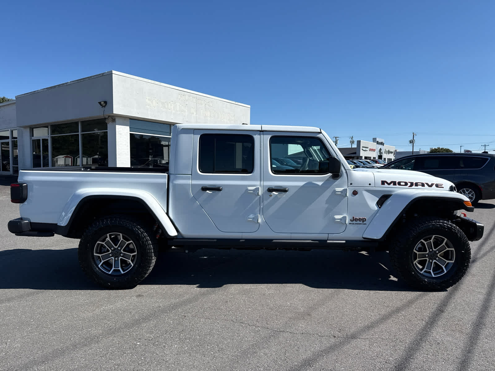 2025 Jeep Gladiator GLADIATOR MOJAVE X 4X4