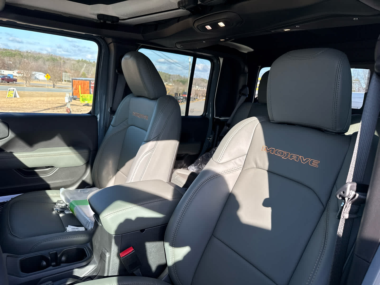 2026 Jeep Gladiator GLADIATOR MOJAVE 4X4