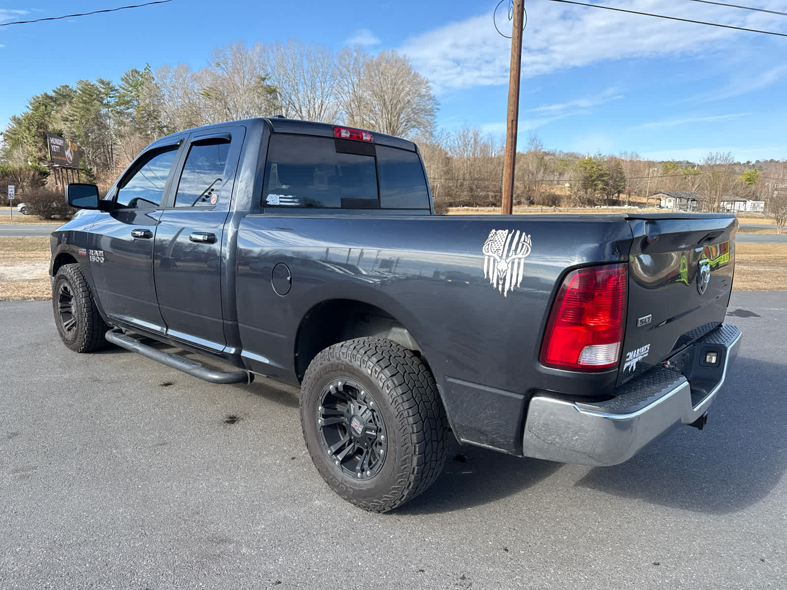 2016 RAM 1500 SLT