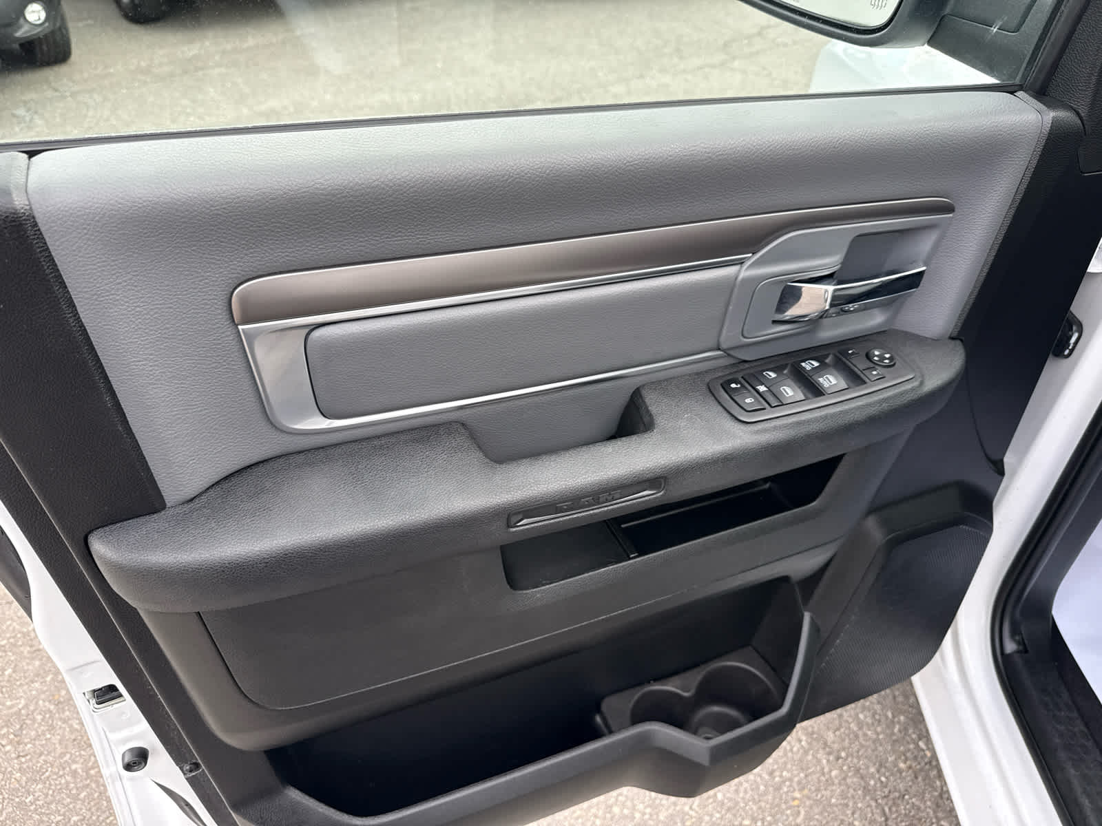 2024 RAM 1500 Classic SLT Quad Cab 4x4 6'4' Box