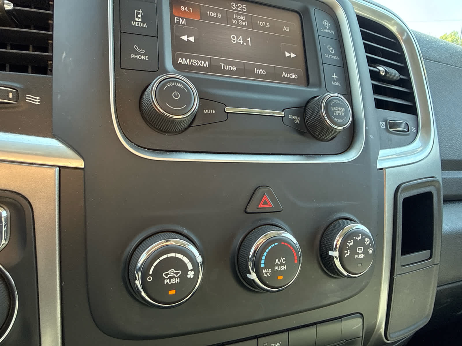 2024 RAM 1500 Classic SLT Quad Cab 4x4 6'4' Box