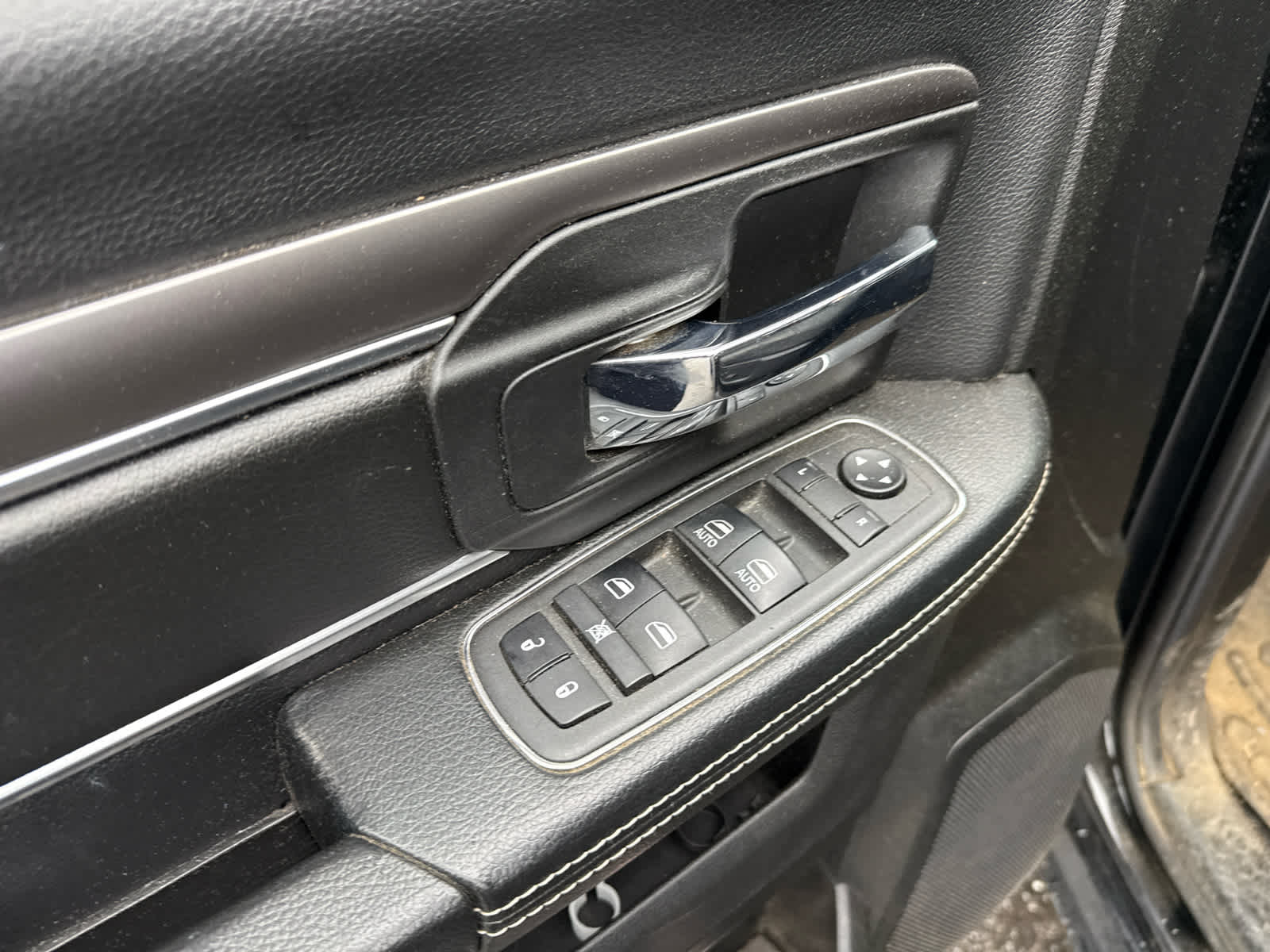 2021 RAM 1500 Classic Warlock Quad Cab 4x4 6'4' Box