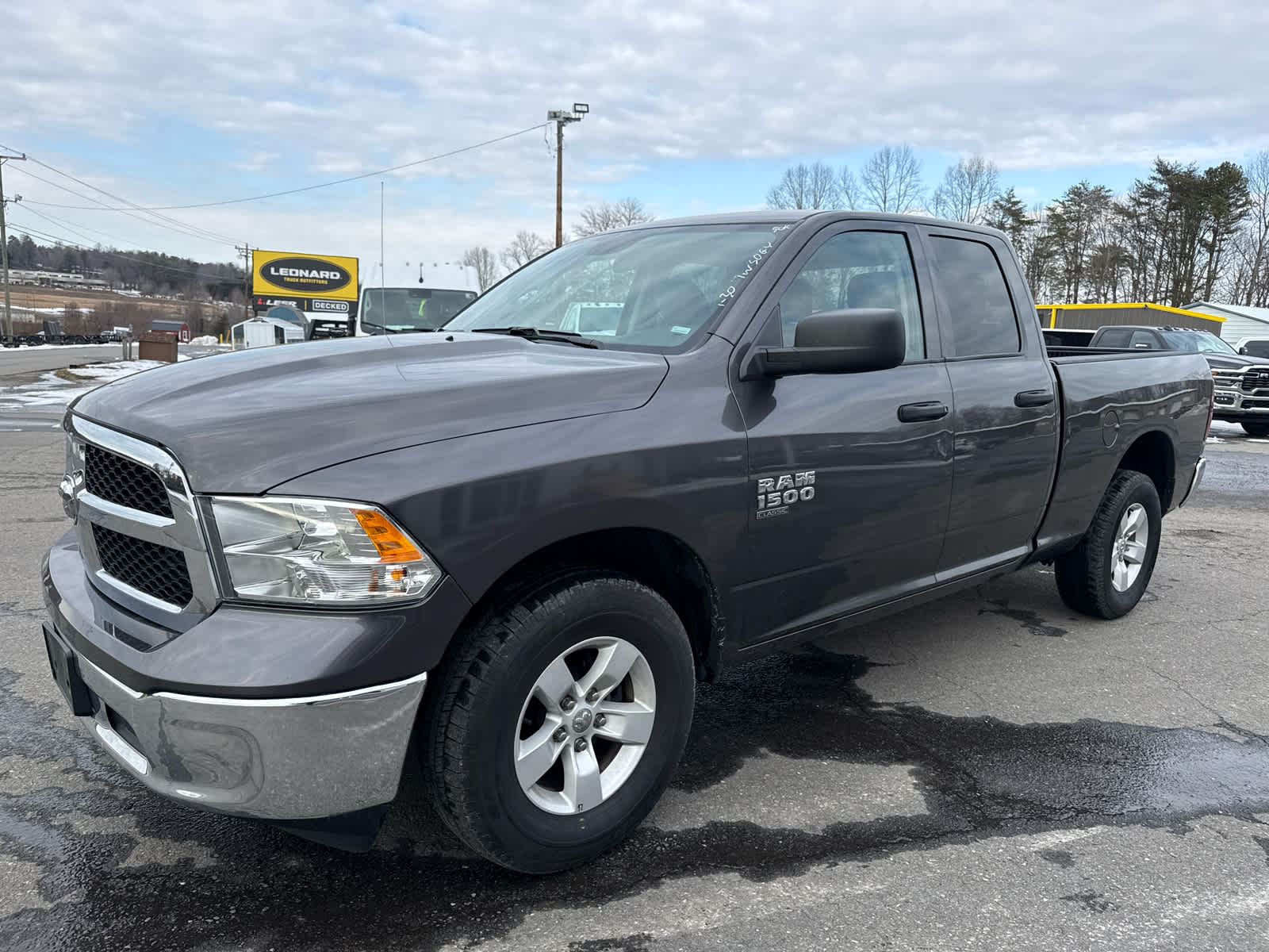 2024 RAM 1500 Classic SLT Quad Cab 4x4 6'4' Box