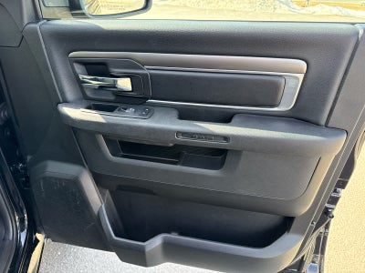 2024 RAM 1500 Classic Warlock Crew Cab 4x4 5'7' Box