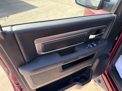 2024 RAM 1500 Classic Warlock Crew Cab 4x4 5'7' Box