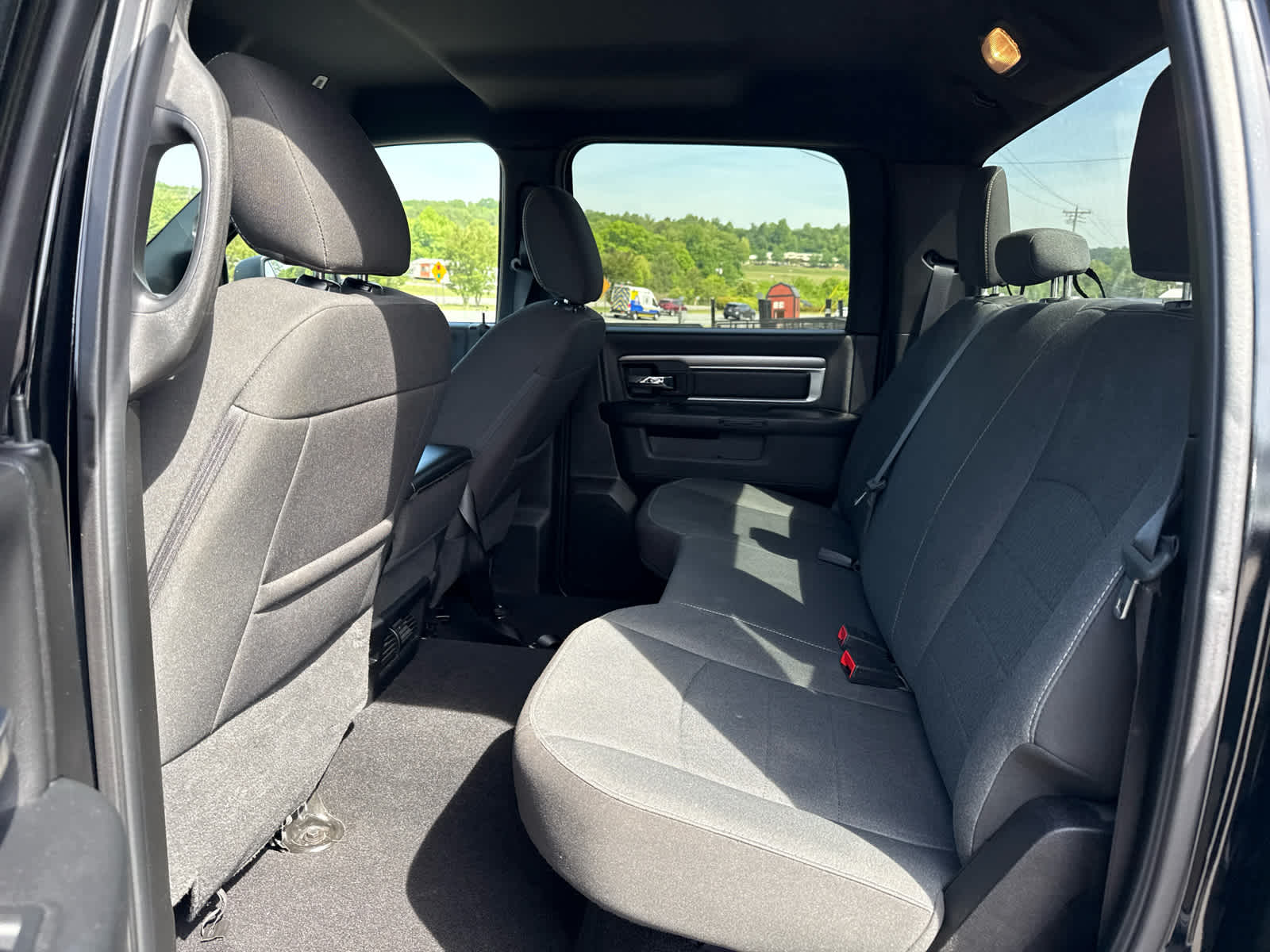 2024 RAM 1500 Classic Warlock Crew Cab 4x4 5'7' Box