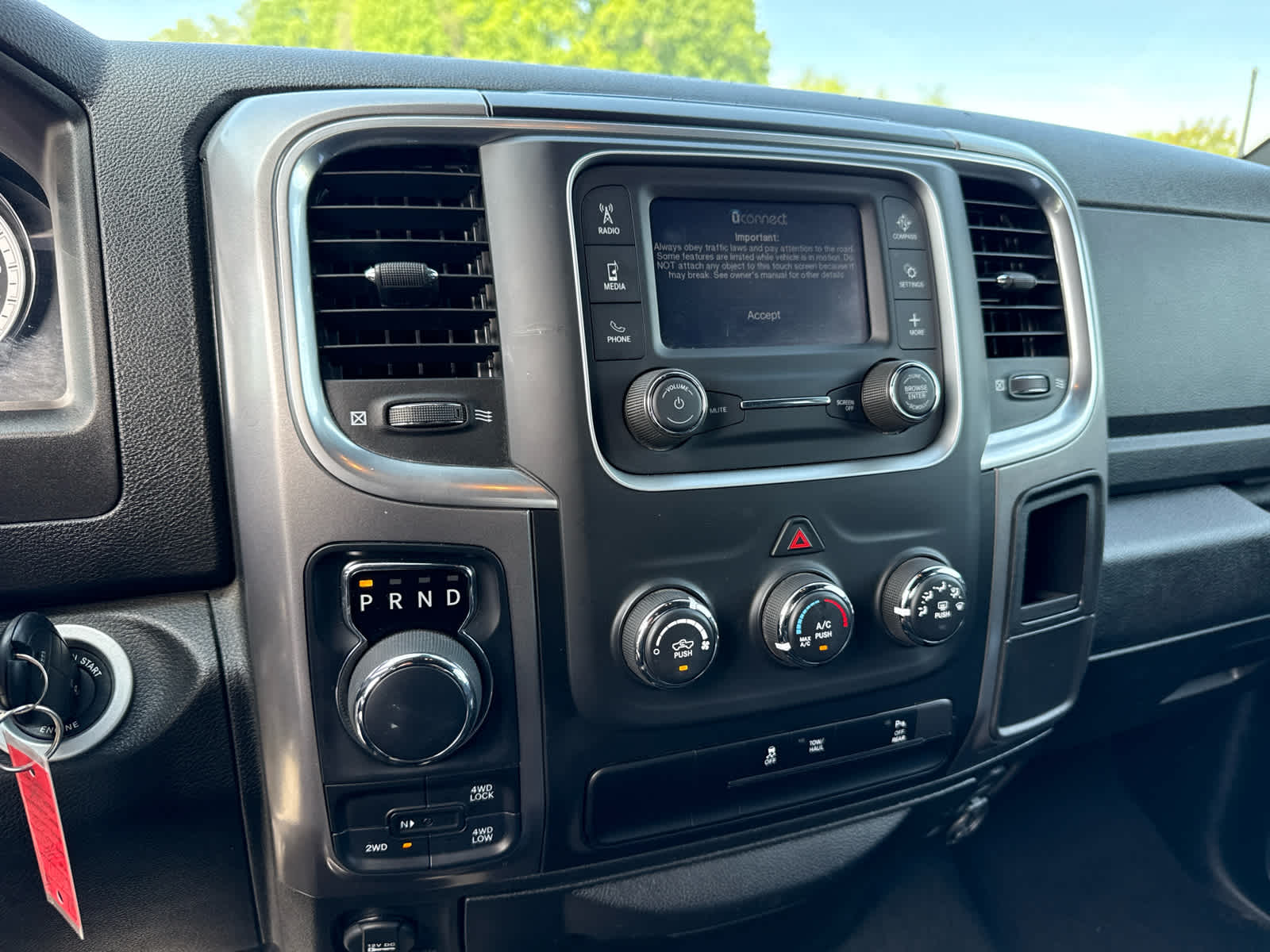 2024 RAM 1500 Classic Warlock Crew Cab 4x4 5'7' Box