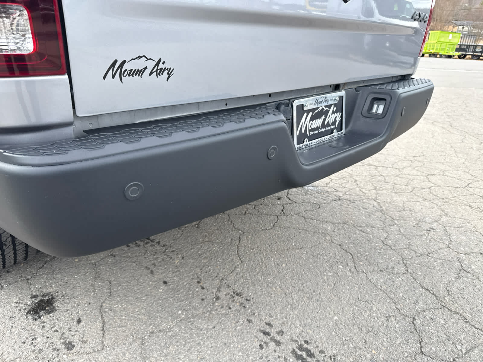 2024 RAM 1500 Classic Warlock Crew Cab 4x4 5'7' Box