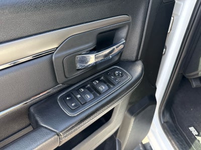 2017 RAM 1500 Night Crew Cab 4x4 5'7' Box