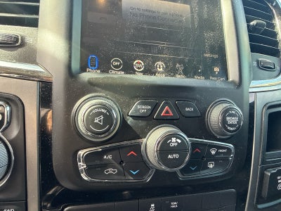 2017 RAM 1500 Night Crew Cab 4x4 5'7' Box