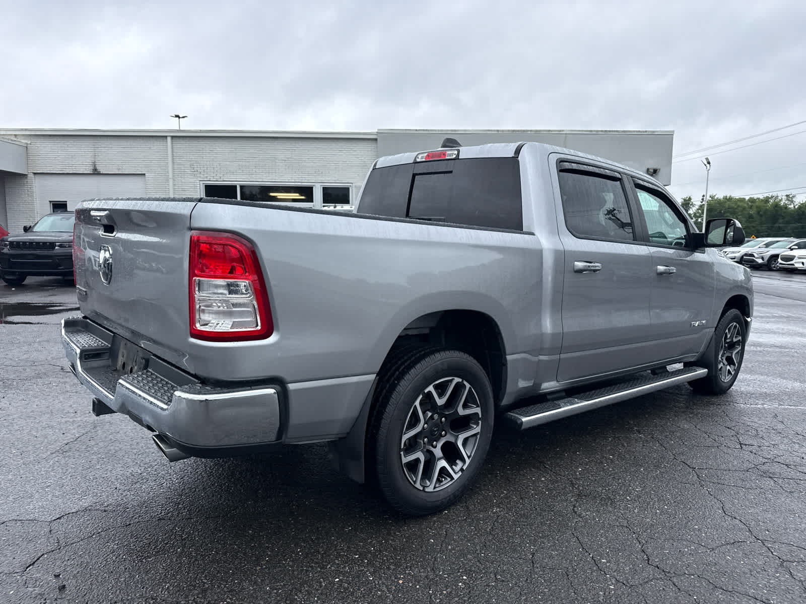 2020 RAM 1500 Big Horn Crew Cab 4x2 5'7' Box