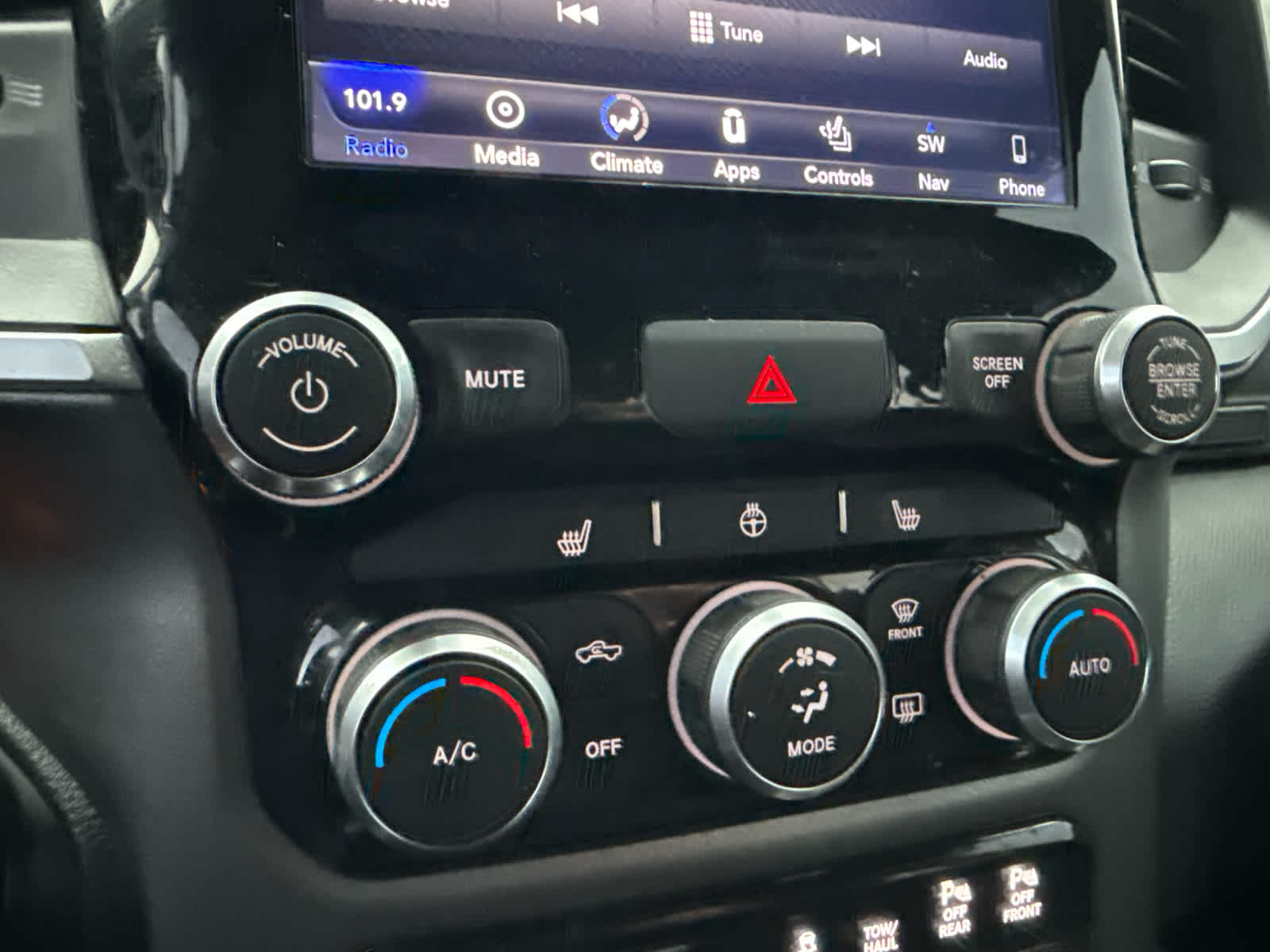 2019 RAM 1500 Big Horn/Lone Star Crew Cab 4x4 5'7' Box