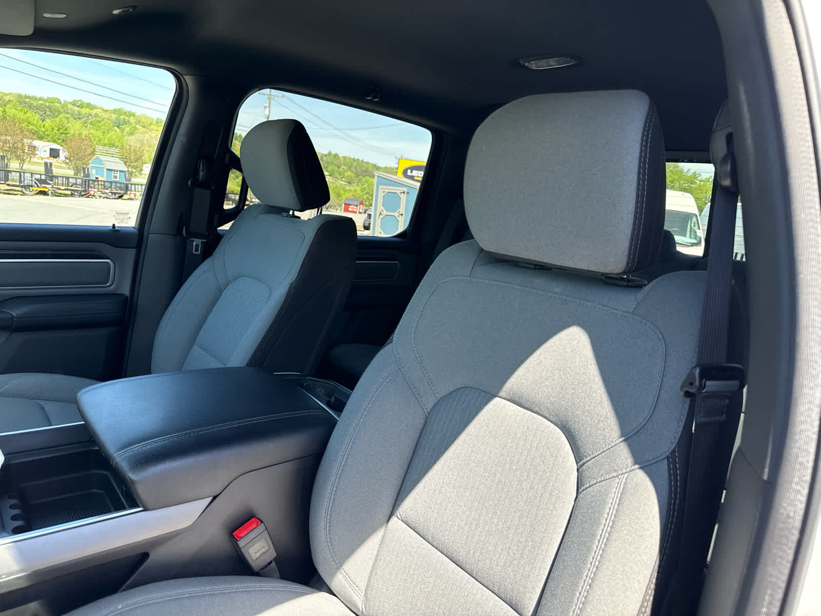 2023 RAM 1500 Big Horn Crew Cab 4x4 5'7' Box