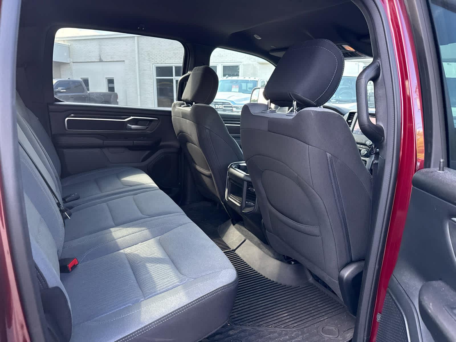 2024 RAM 1500 Big Horn Crew Cab 4x4 5'7' Box