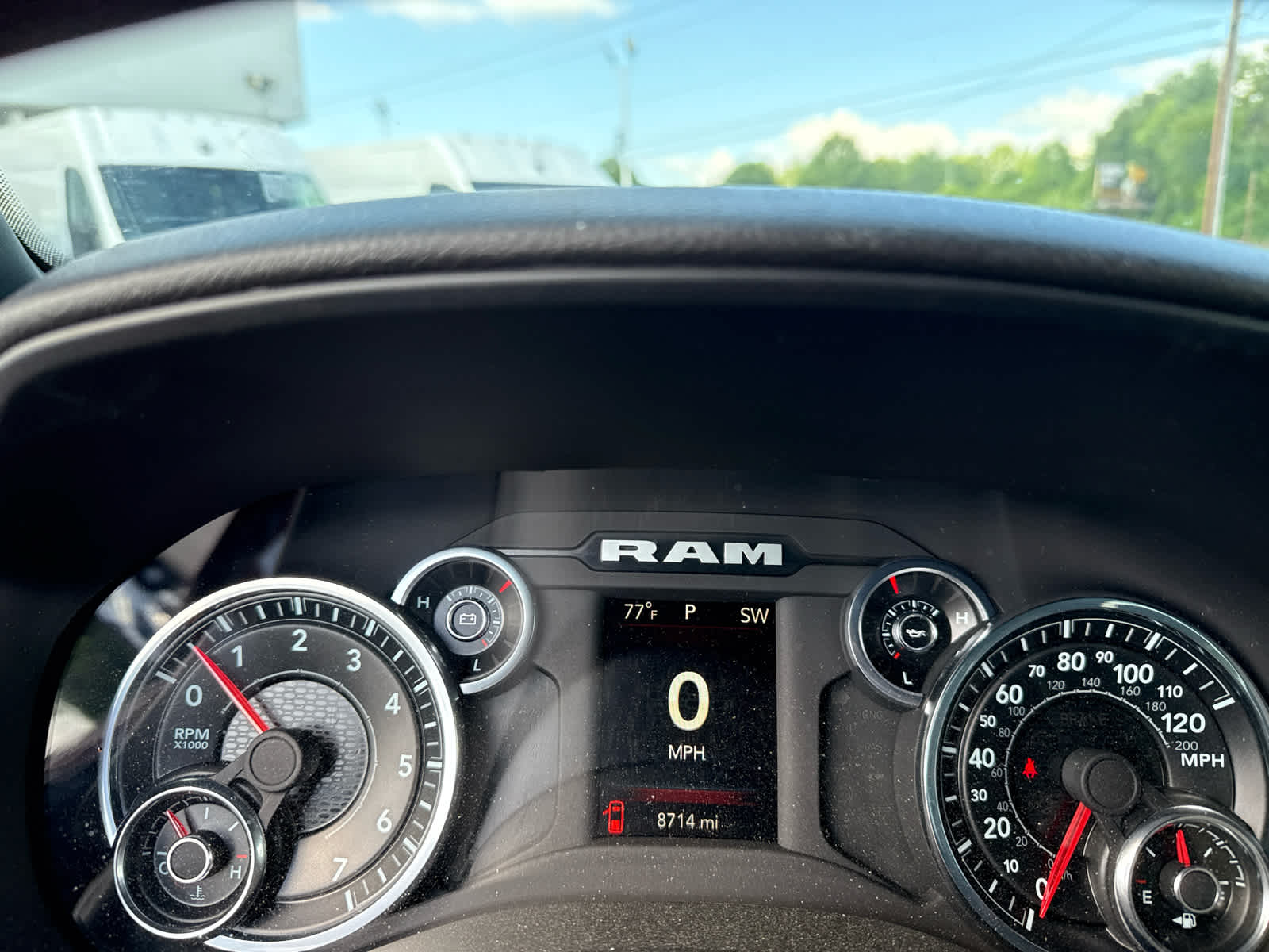 2024 RAM 1500 Big Horn Crew Cab 4x4 5'7' Box
