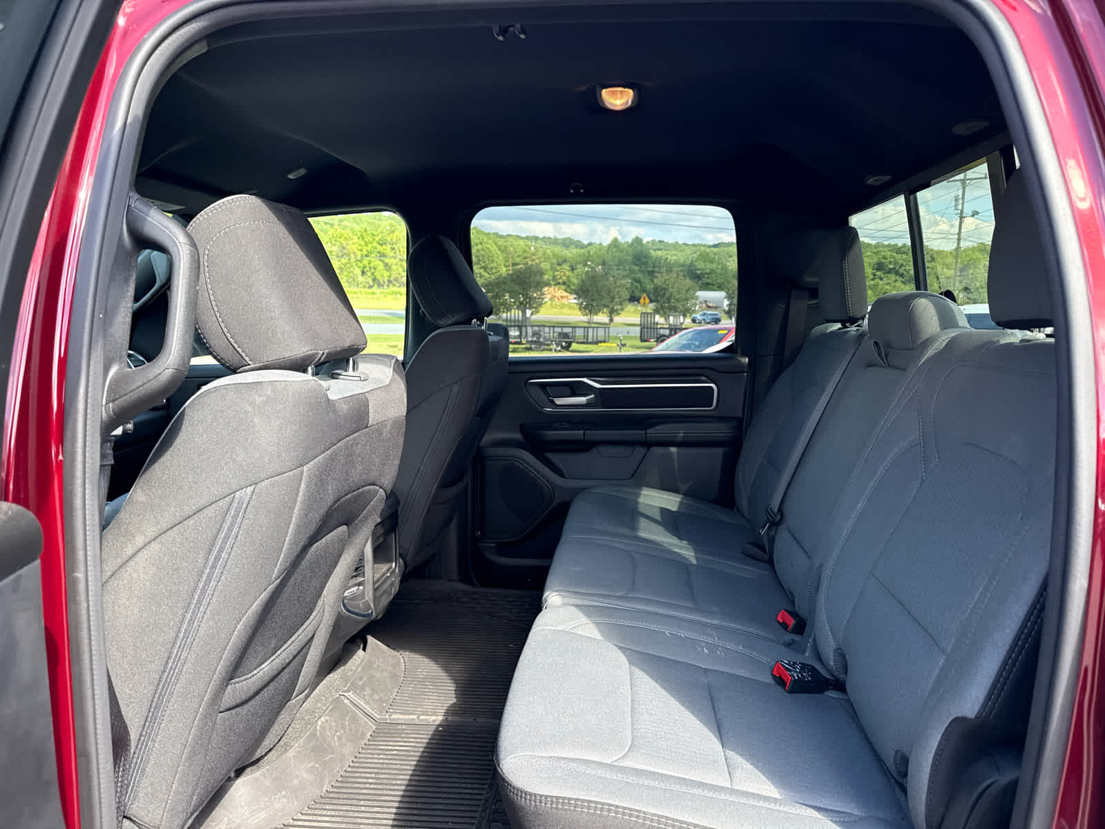 2024 RAM 1500 Big Horn Crew Cab 4x4 5'7' Box