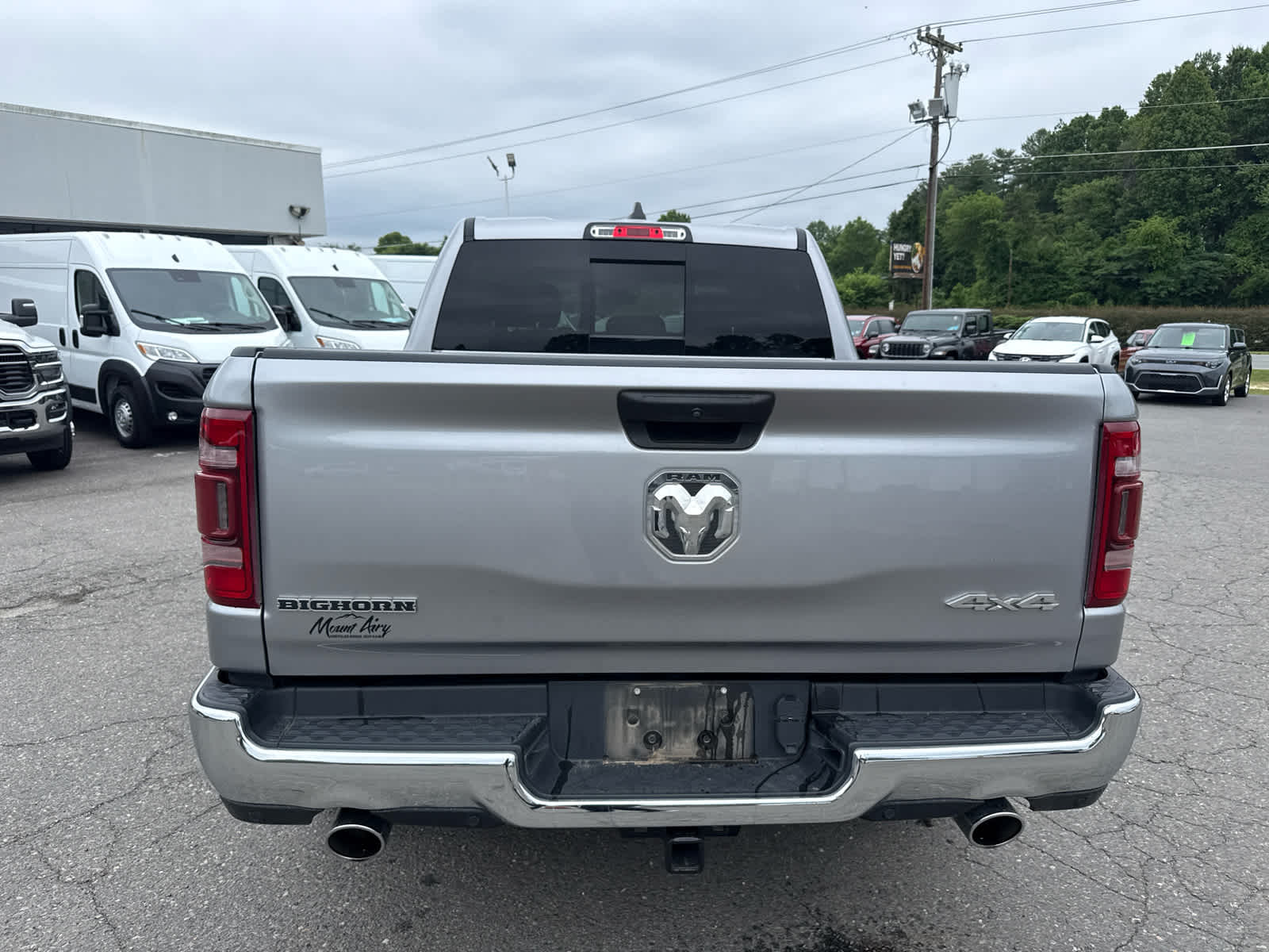 2023 RAM 1500 Big Horn Crew Cab 4x4 5'7' Box