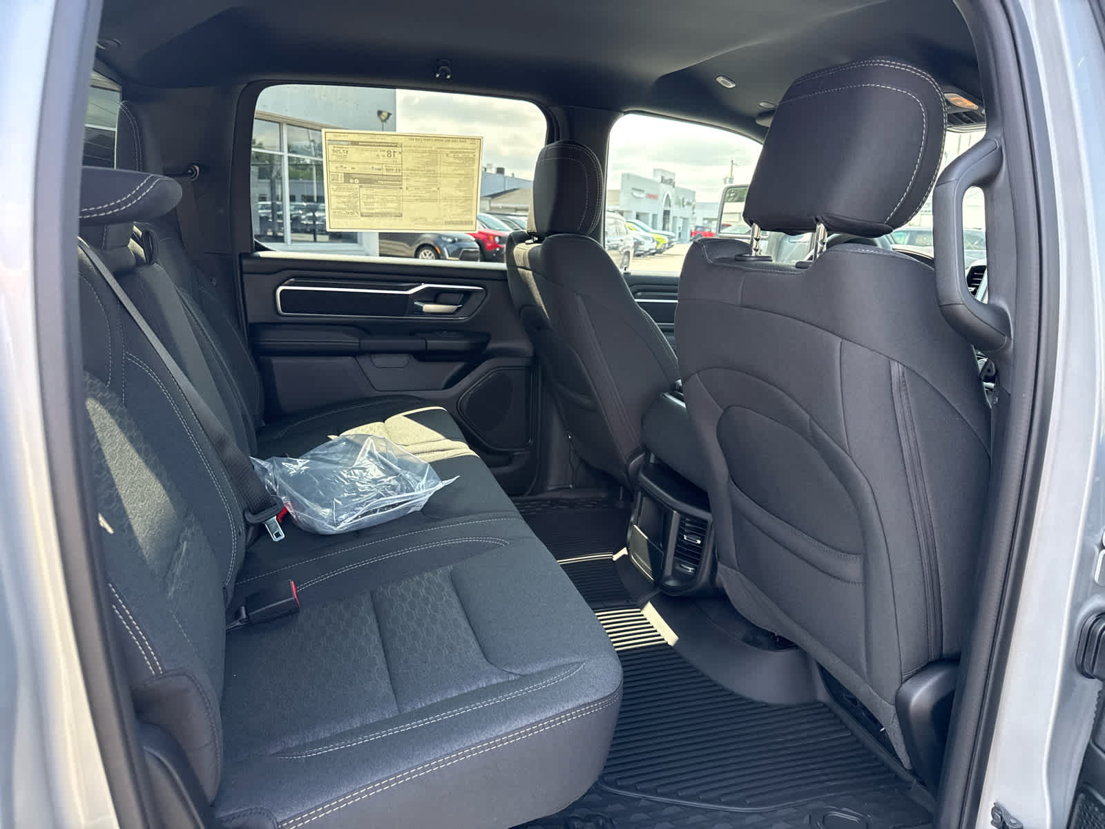 2026 RAM 1500 RAM 1500 BIG HORN CREW CAB 4X4 5'7' BOX