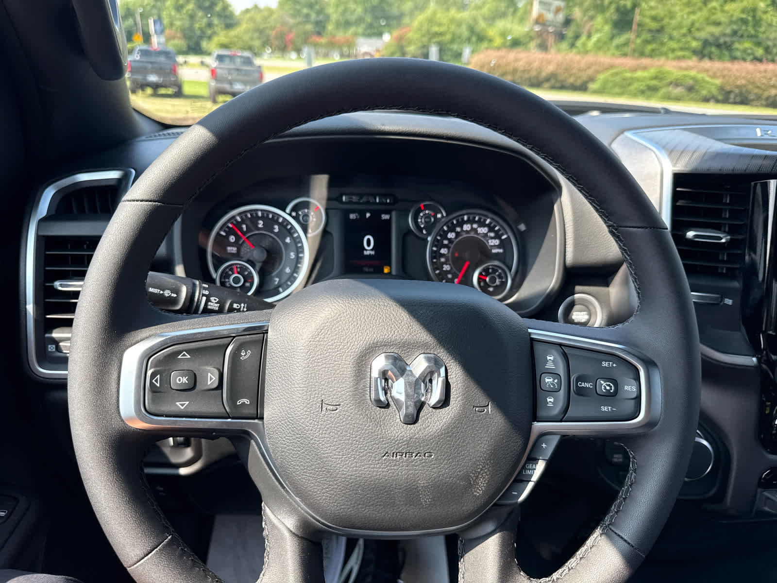2026 RAM 1500 RAM 1500 BIG HORN CREW CAB 4X4 5'7' BOX