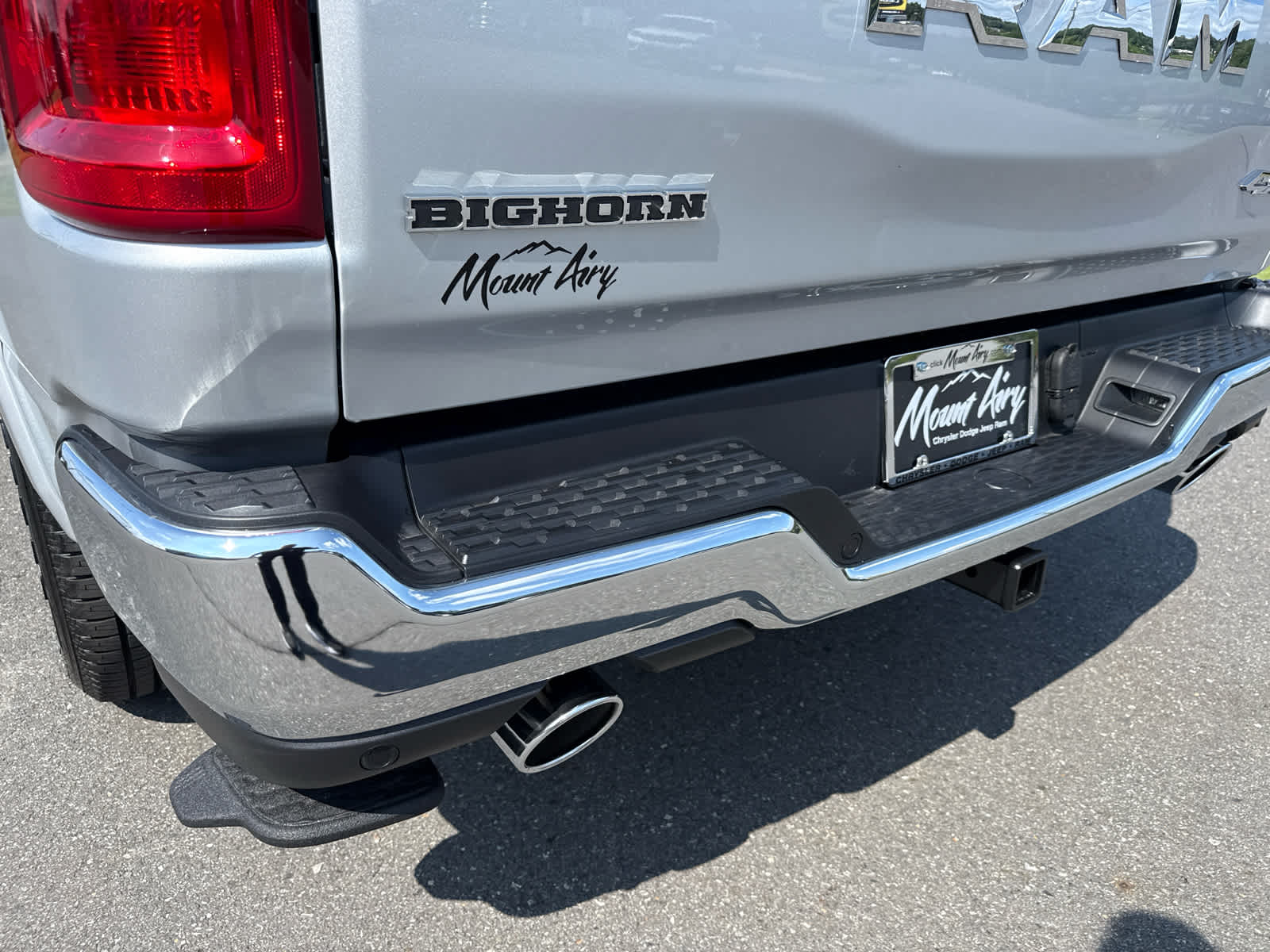 2026 RAM 1500 RAM 1500 BIG HORN CREW CAB 4X4 5'7' BOX