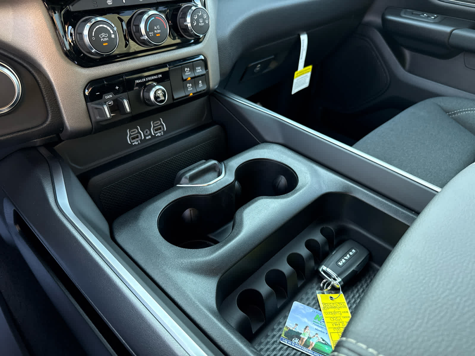 2026 RAM Ram 1500 RAM 1500 BIG HORN CREW CAB 4X4 5'7' BOX