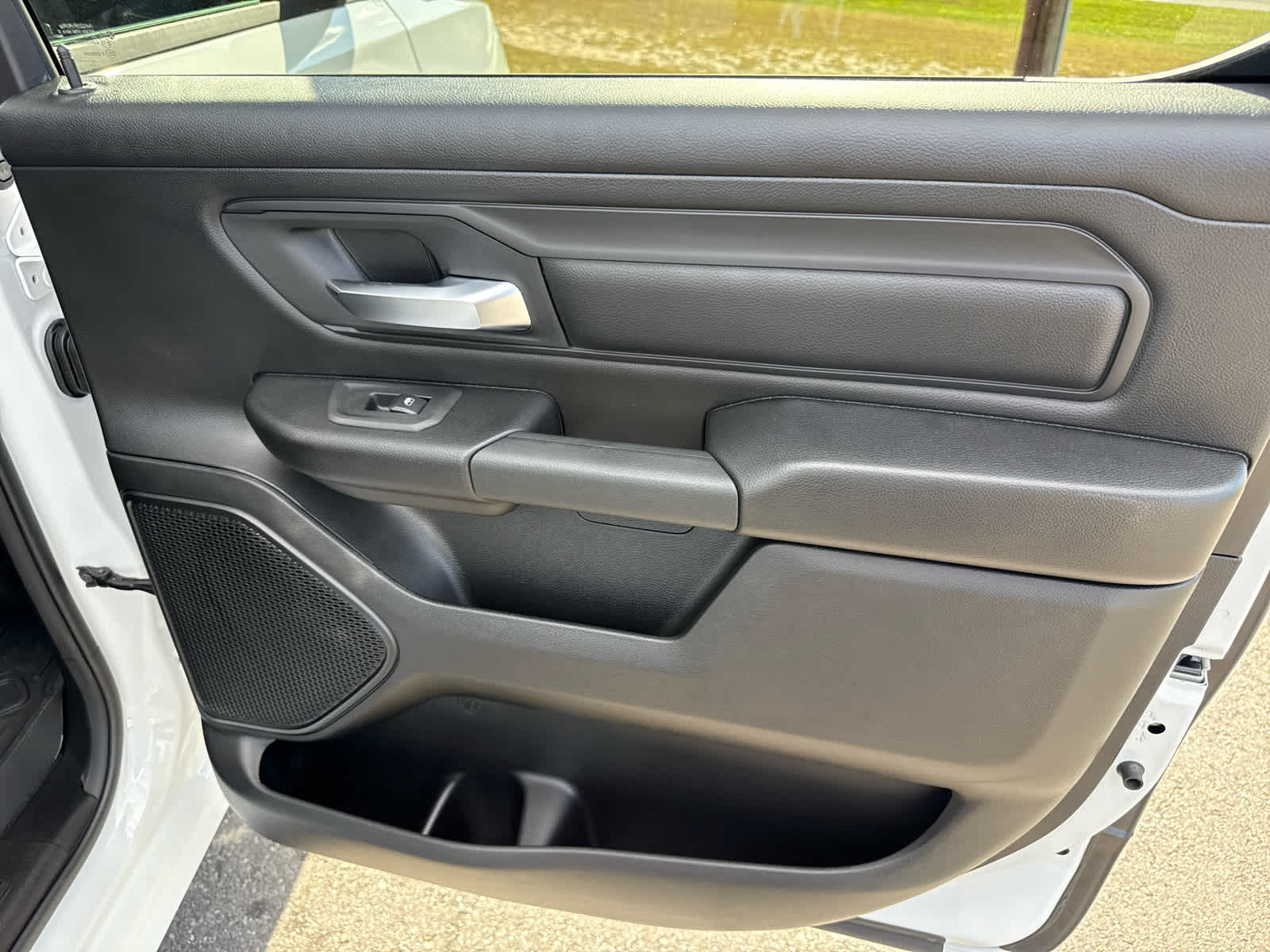 2026 RAM Ram 1500 RAM 1500 TRADESMAN CREW CAB 4X4 5'7' BOX