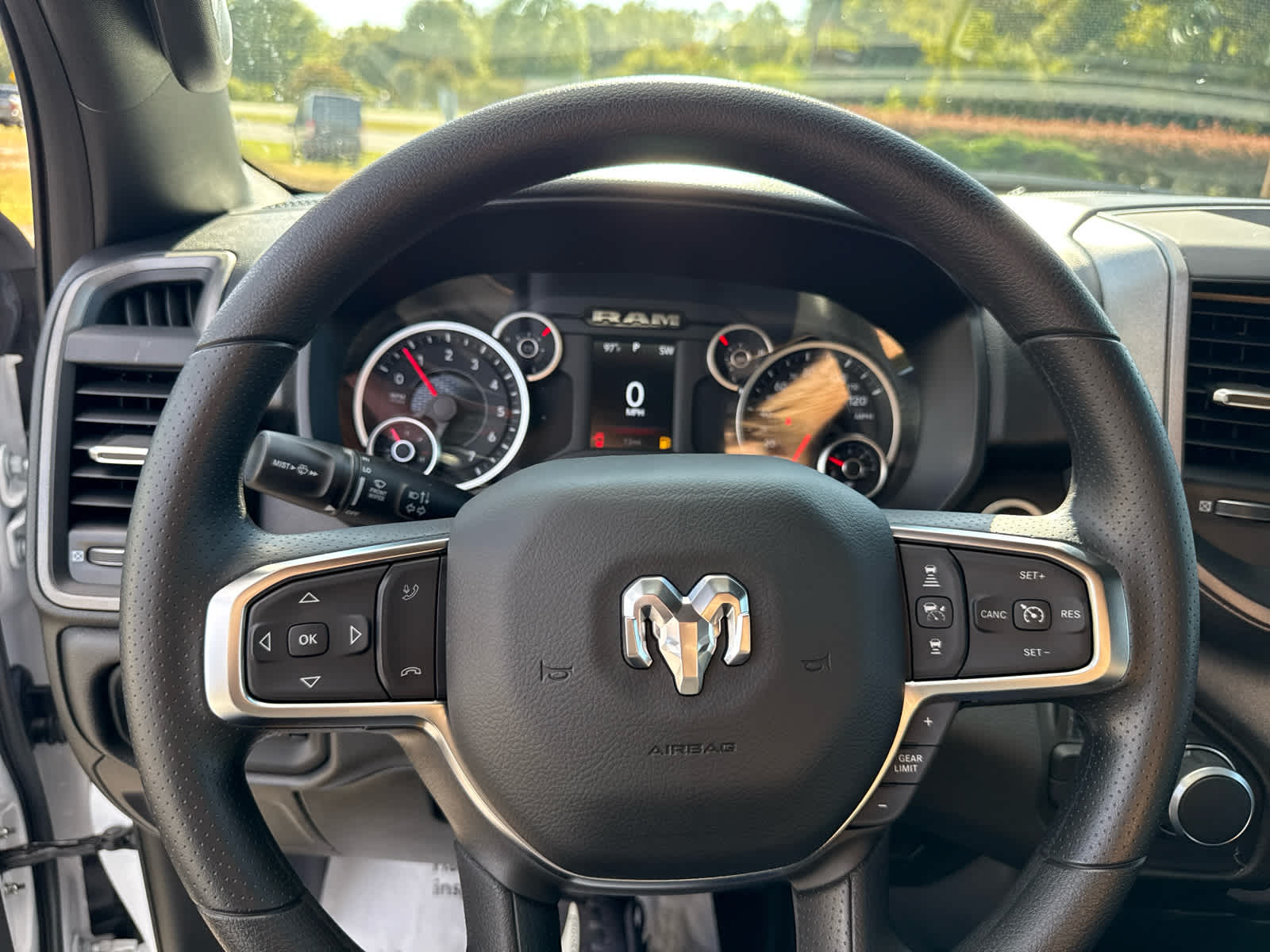 2026 RAM Ram 1500 RAM 1500 TRADESMAN CREW CAB 4X4 5'7' BOX