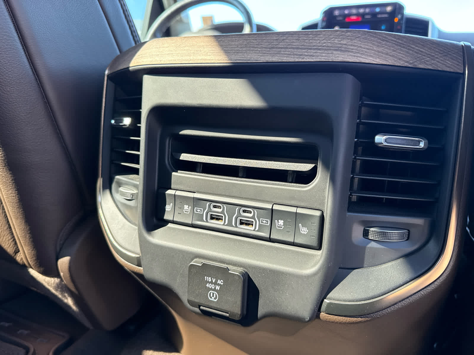 2025 RAM 1500 Longhorn