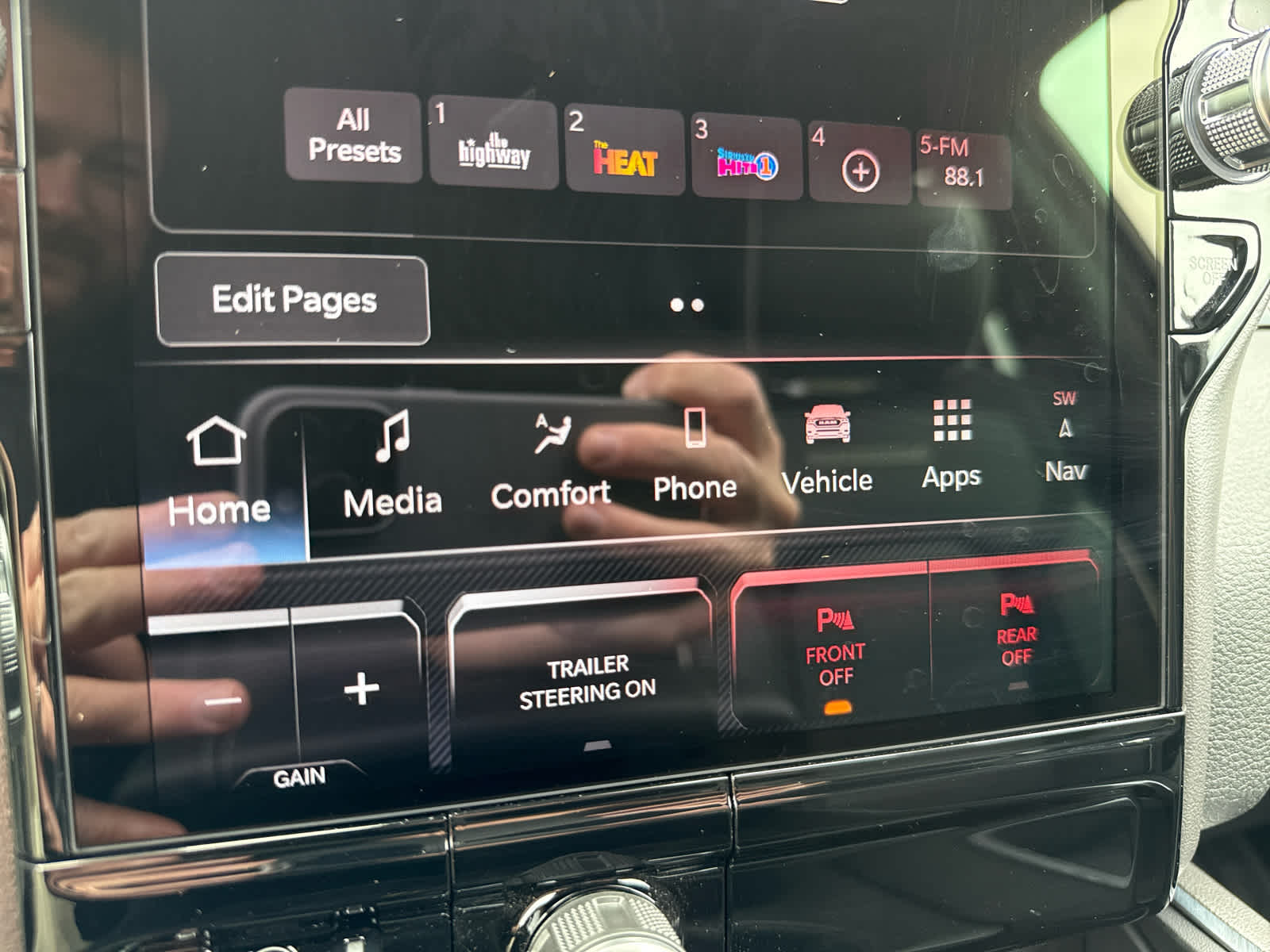 2026 RAM Ram 1500 RAM 1500 LARAMIE CREW CAB 4X4 5'7' BOX