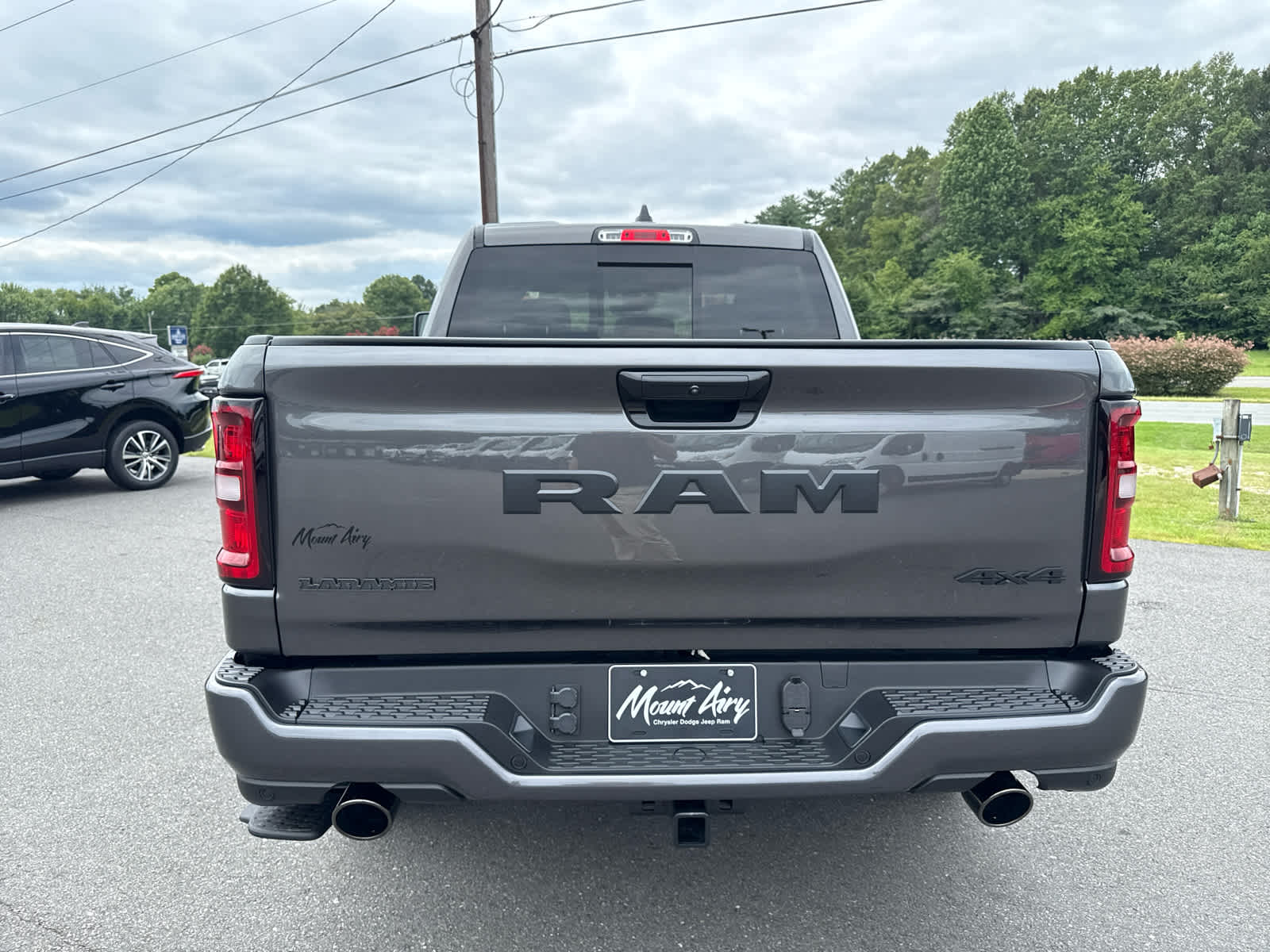 2026 RAM Ram 1500 RAM 1500 LARAMIE CREW CAB 4X4 5'7' BOX