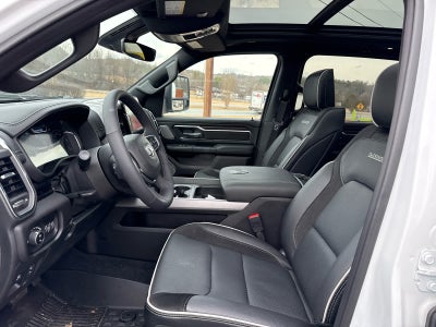 2026 RAM 1500 Laramie Crew Cab 4x4 5'7' Box