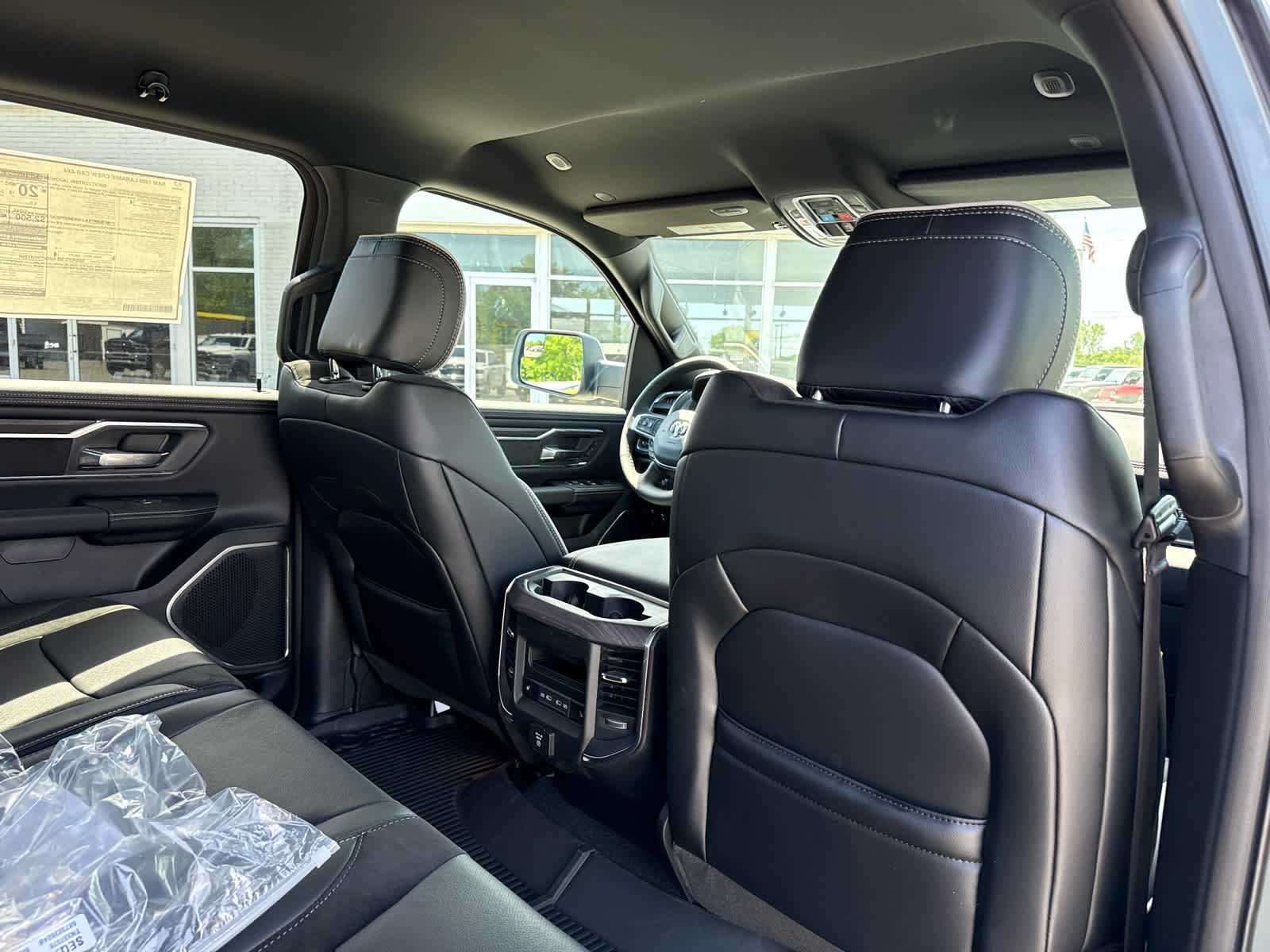 2026 RAM Ram 1500 RAM 1500 LARAMIE CREW CAB 4X4 5'7' BOX
