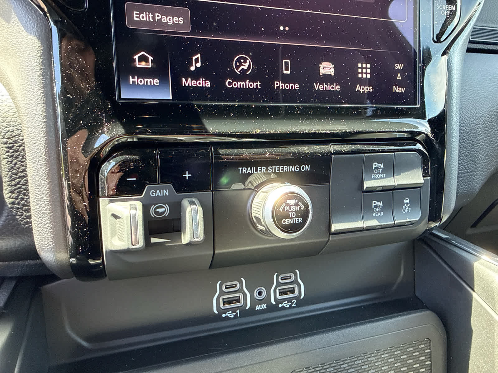 2026 RAM Ram 1500 RAM 1500 LARAMIE CREW CAB 4X4 5'7' BOX