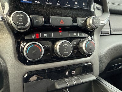 2024 RAM 1500 Laramie Crew Cab 4x4 5'7' Box