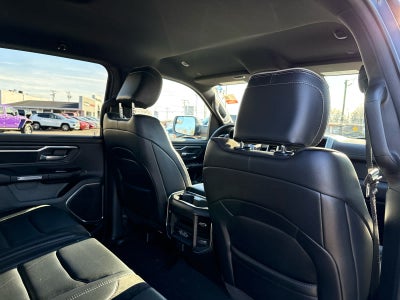 2024 RAM 1500 Laramie Crew Cab 4x4 5'7' Box