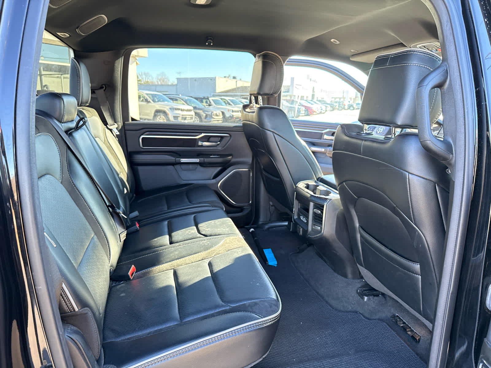 2024 RAM 1500 Laramie Crew Cab 4x4 5'7' Box