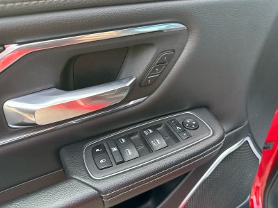 2024 RAM 1500 Laramie Crew Cab 4x4 5'7' Box