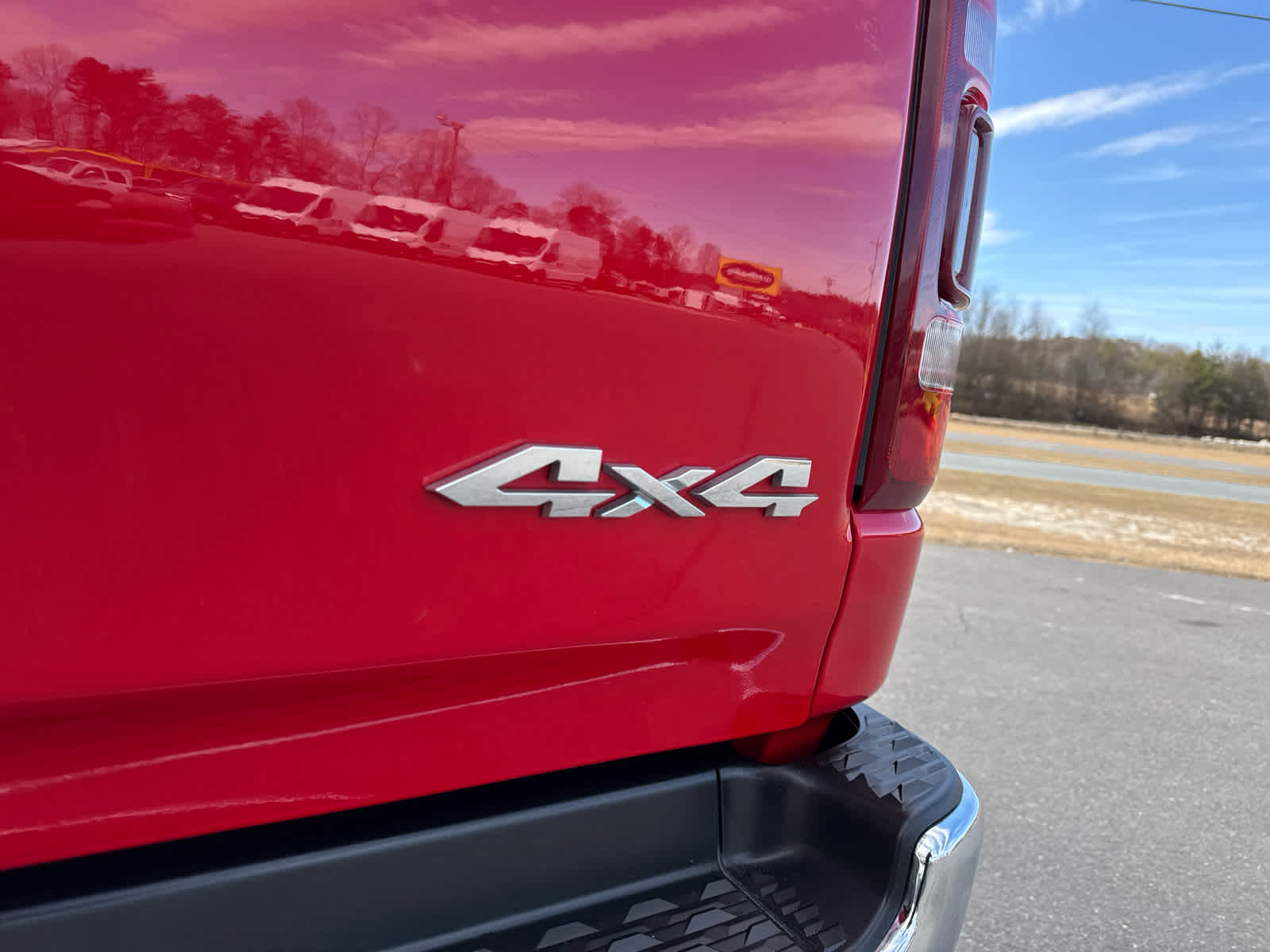 2024 RAM 1500 Laramie Crew Cab 4x4 5'7' Box