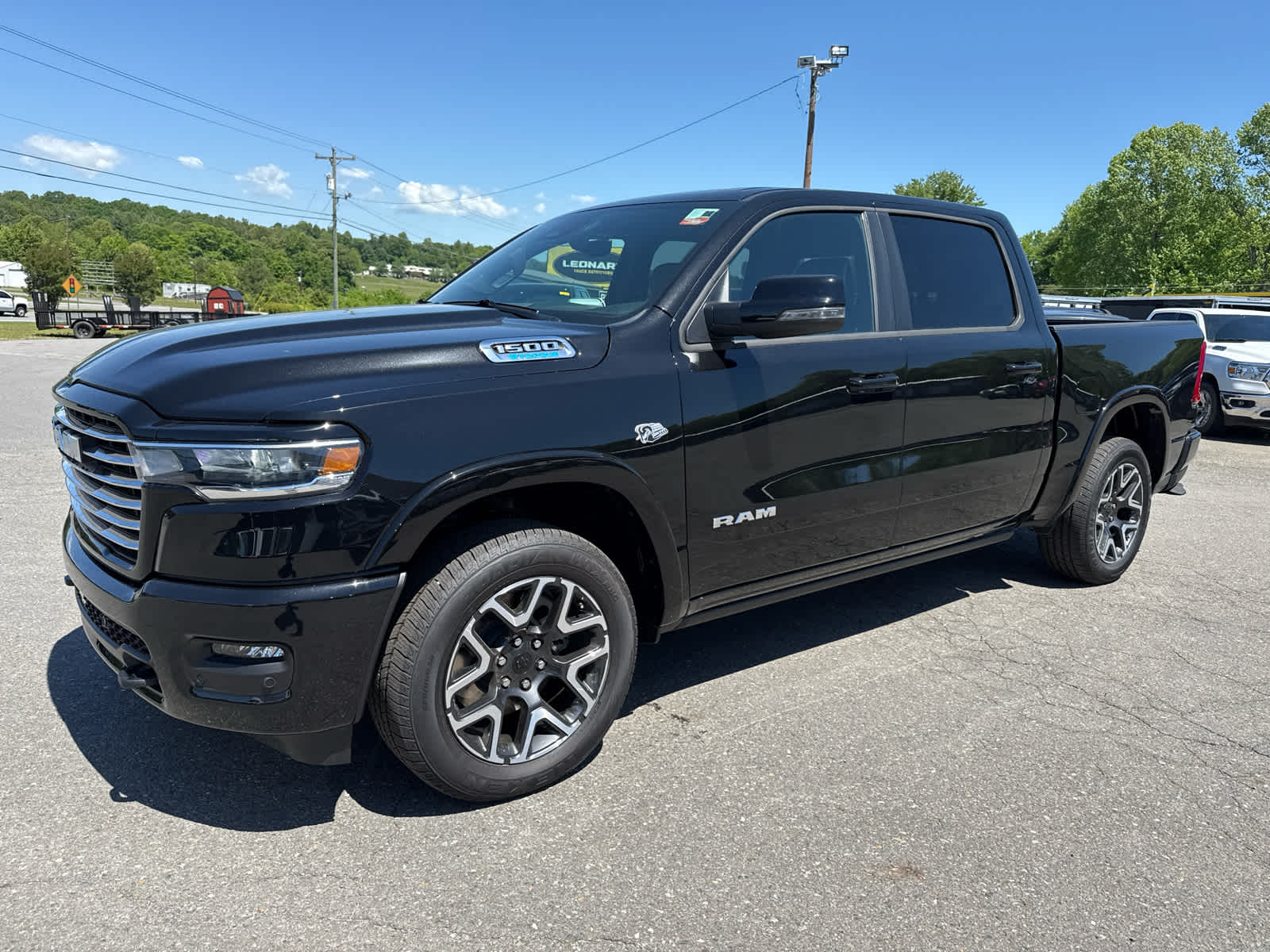 2026 RAM Ram 1500 RAM 1500 LARAMIE CREW CAB 4X4 5'7' BOX
