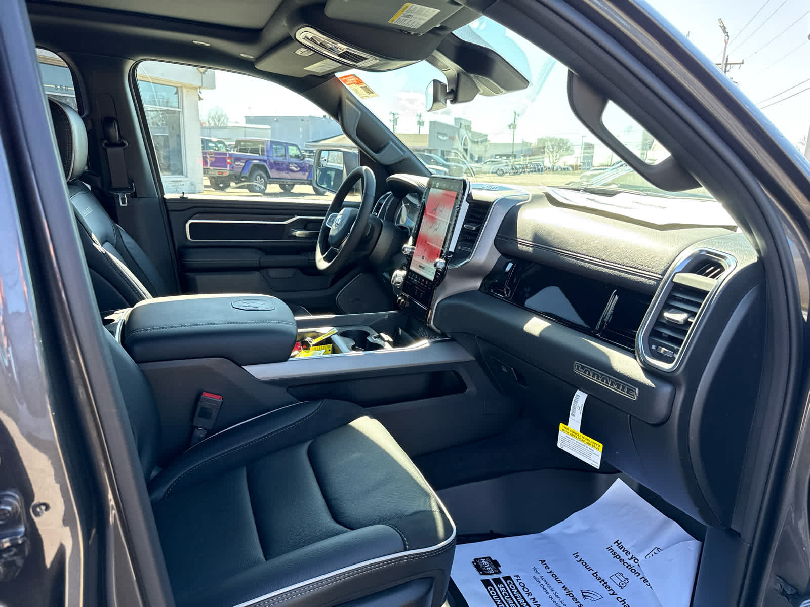 2026 RAM Ram 1500 RAM 1500 LARAMIE CREW CAB 4X4 5'7' BOX