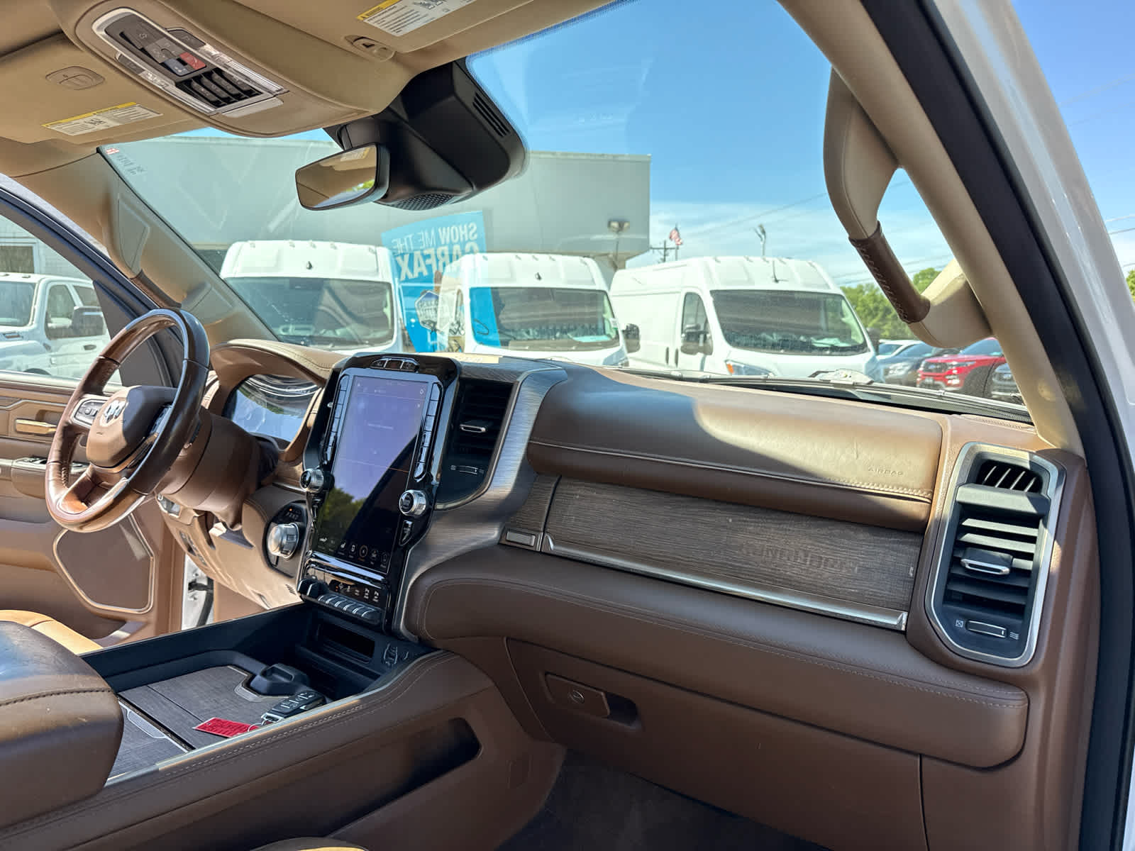 2020 RAM 1500 Laramie Longhorn Crew Cab 4x4 5'7' Box