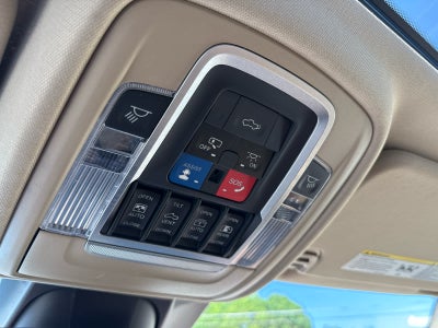 2020 RAM 1500 Laramie Longhorn Crew Cab 4x4 5'7' Box