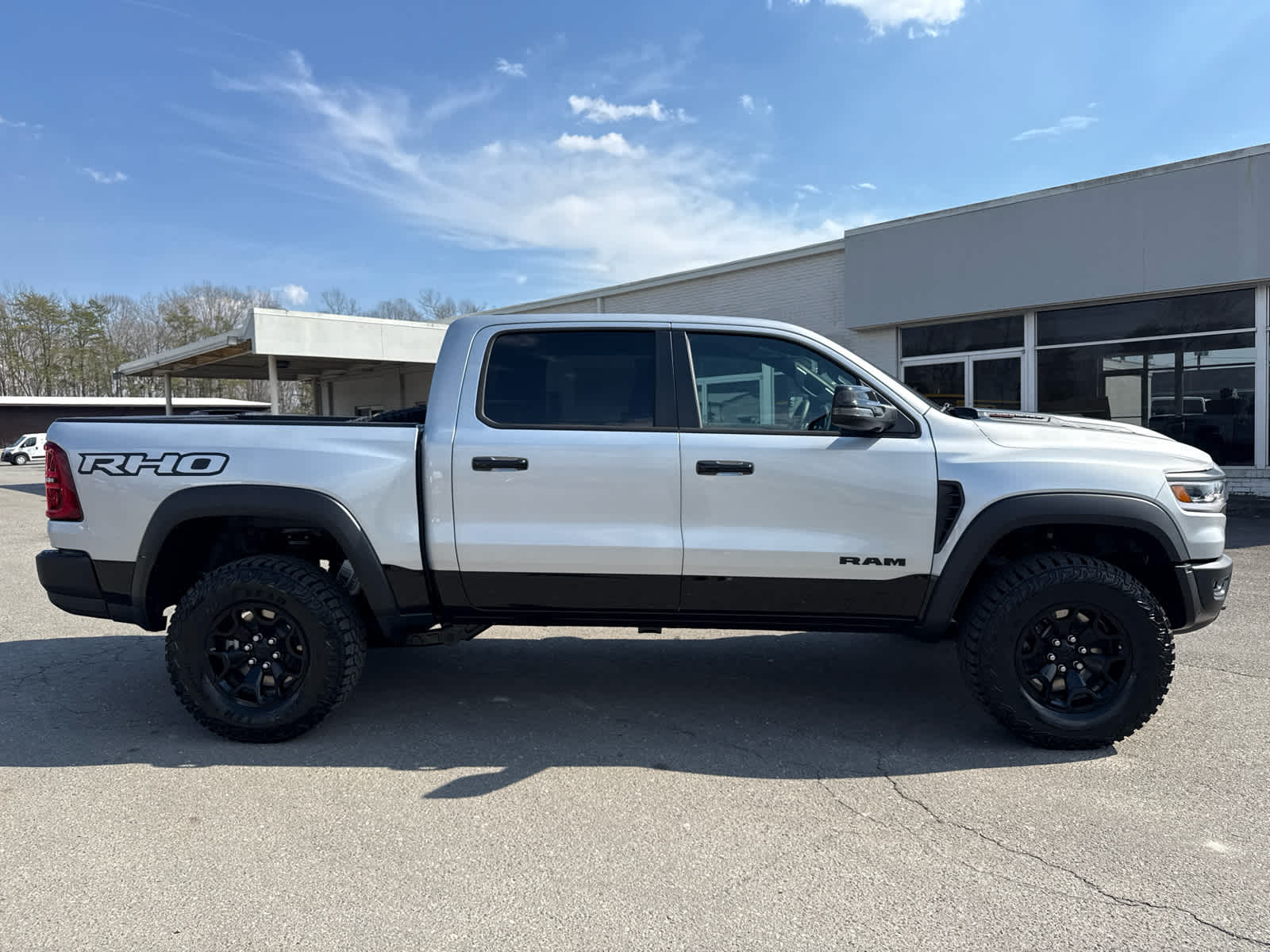 2026 RAM Ram 1500 RAM 1500 RHO CREW CAB 4X4 5'7' BOX