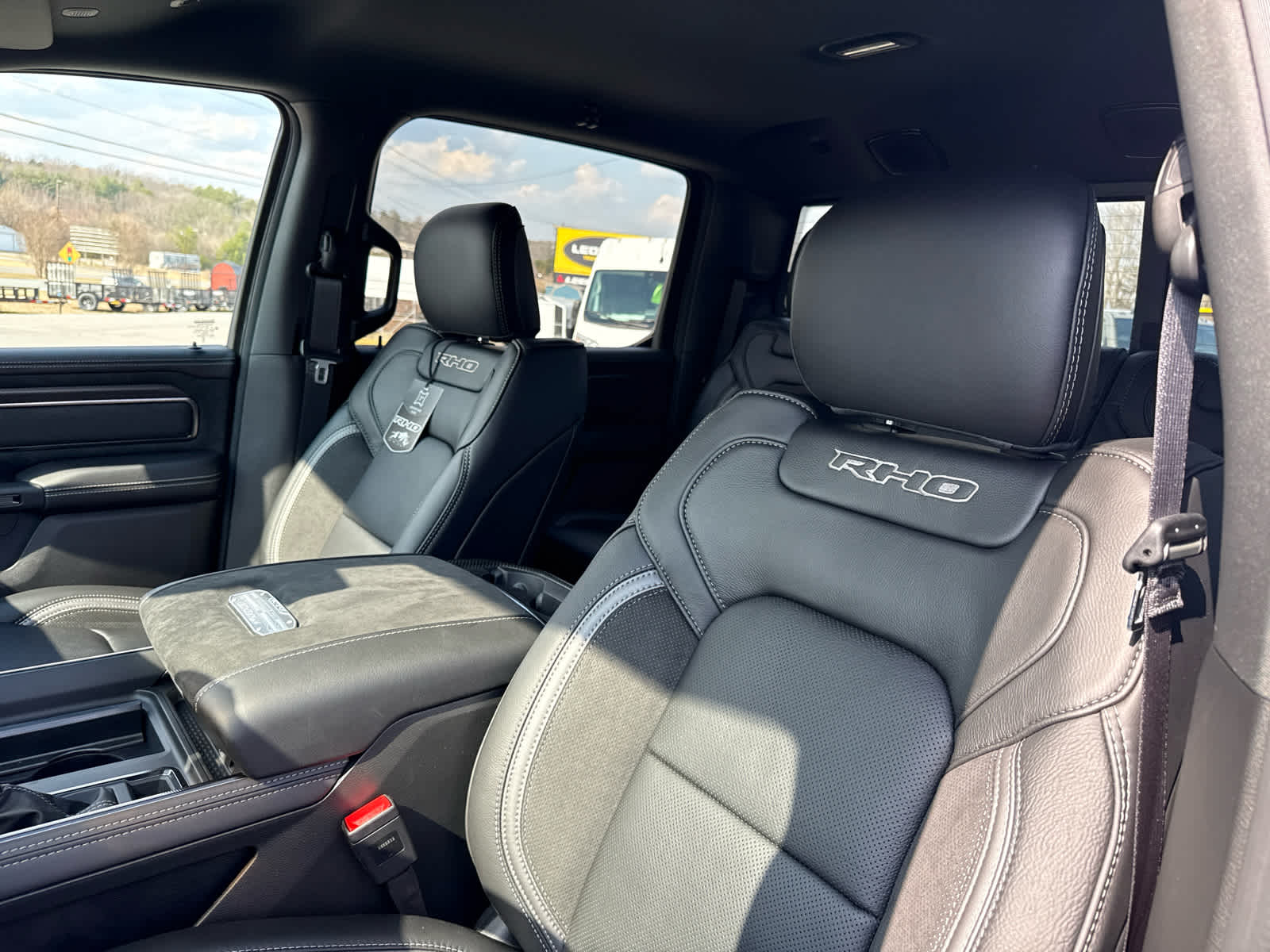 2026 RAM Ram 1500 RAM 1500 RHO CREW CAB 4X4 5'7' BOX