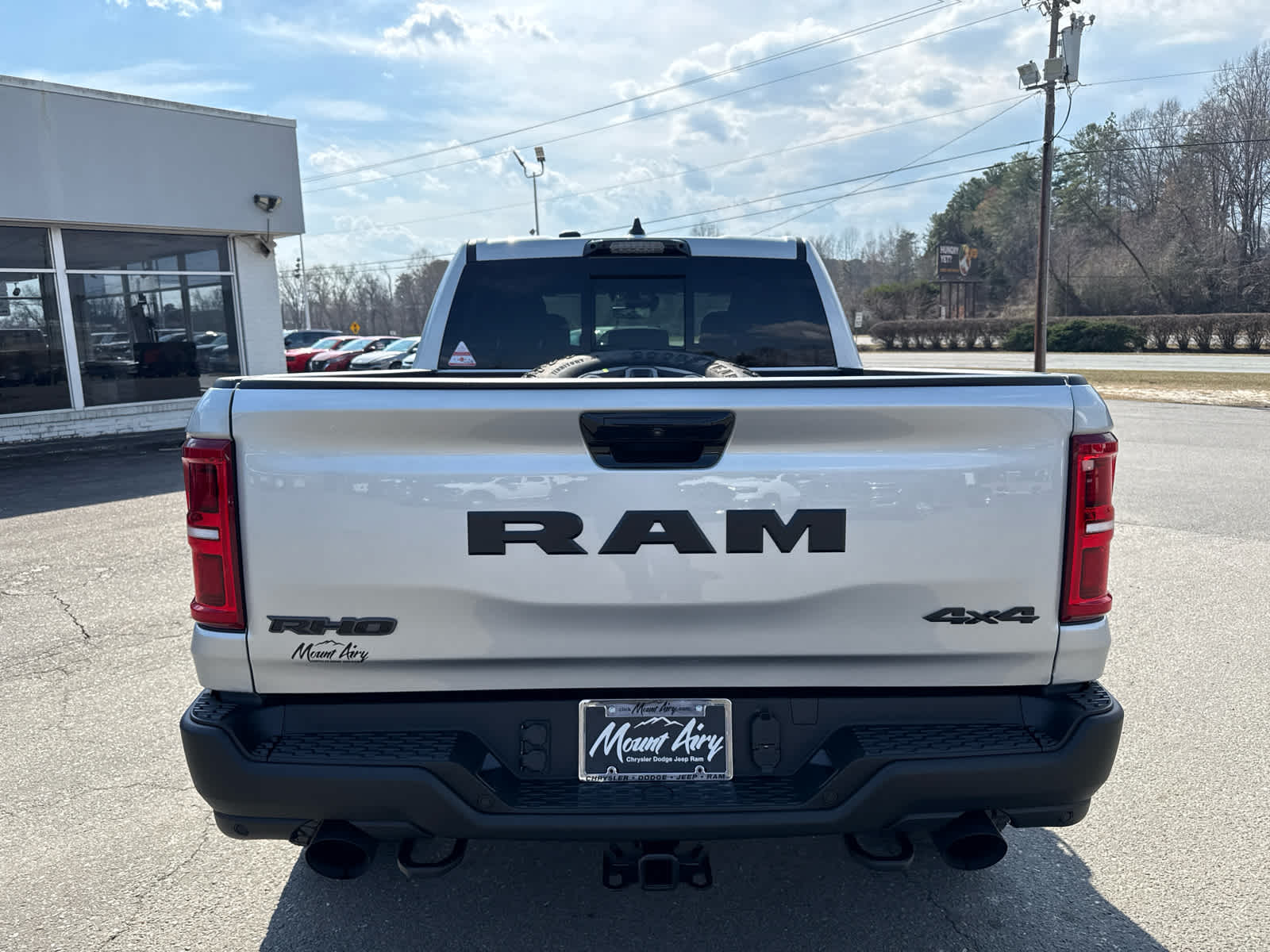 2026 RAM Ram 1500 RAM 1500 RHO CREW CAB 4X4 5'7' BOX