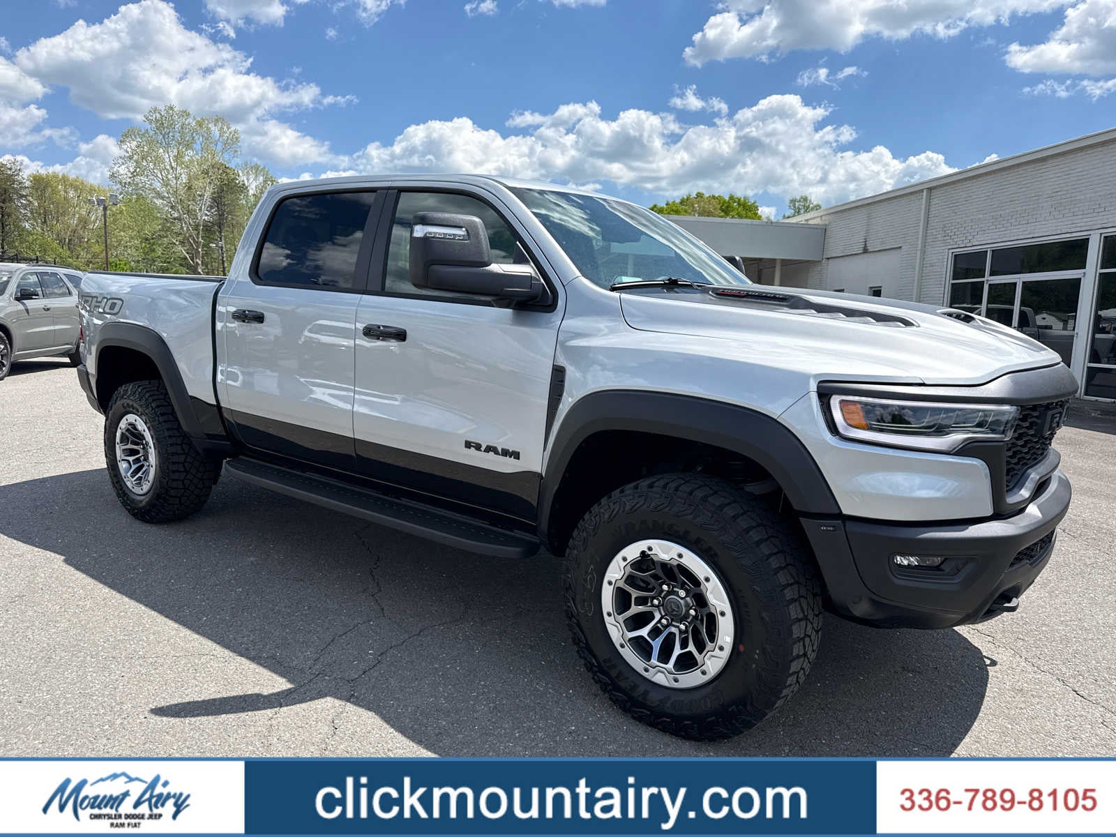 2026 RAM Ram 1500 RAM 1500 RHO CREW CAB 4X4 5'7' BOX