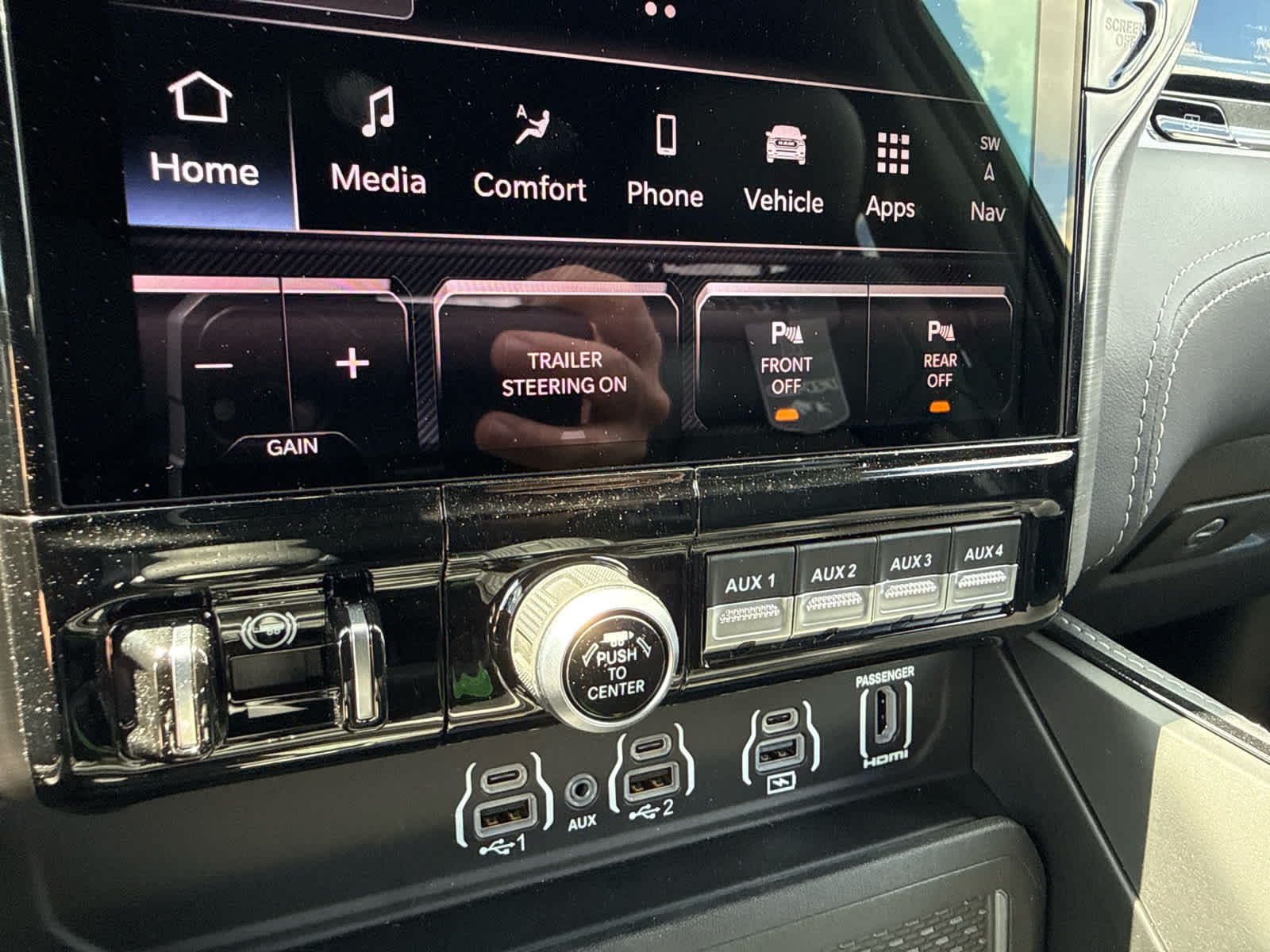 2026 RAM Ram 1500 RAM 1500 RHO CREW CAB 4X4 5'7' BOX