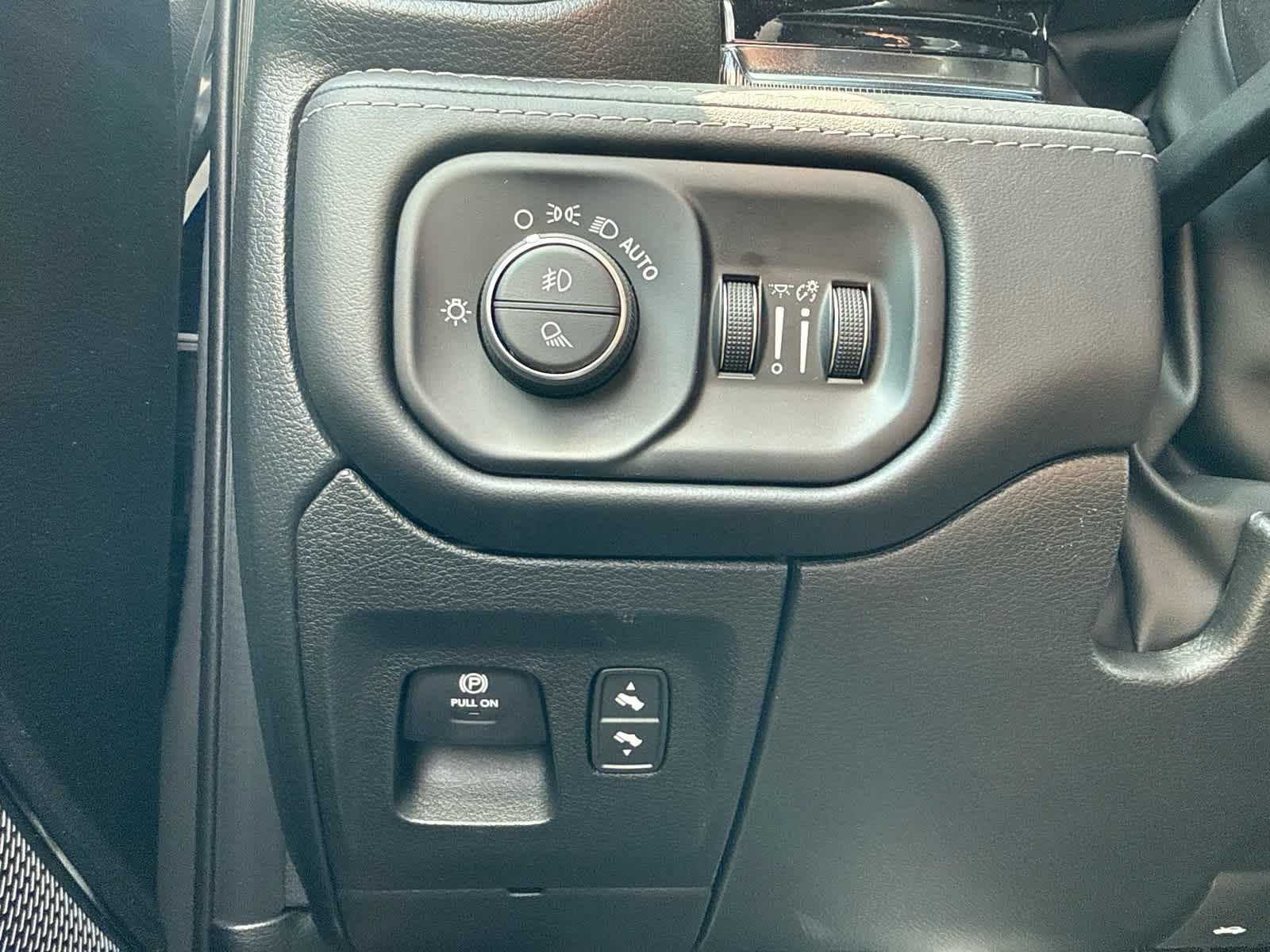 2026 RAM Ram 1500 RAM 1500 RHO CREW CAB 4X4 5'7' BOX